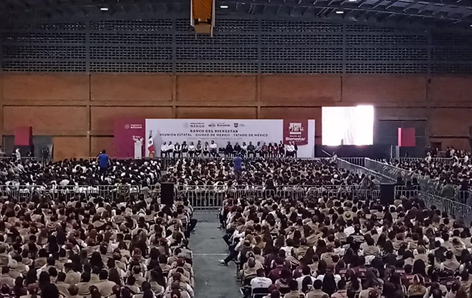 Bancos del Bienestar deben funcionar como “máquina de relojería”: AMLO