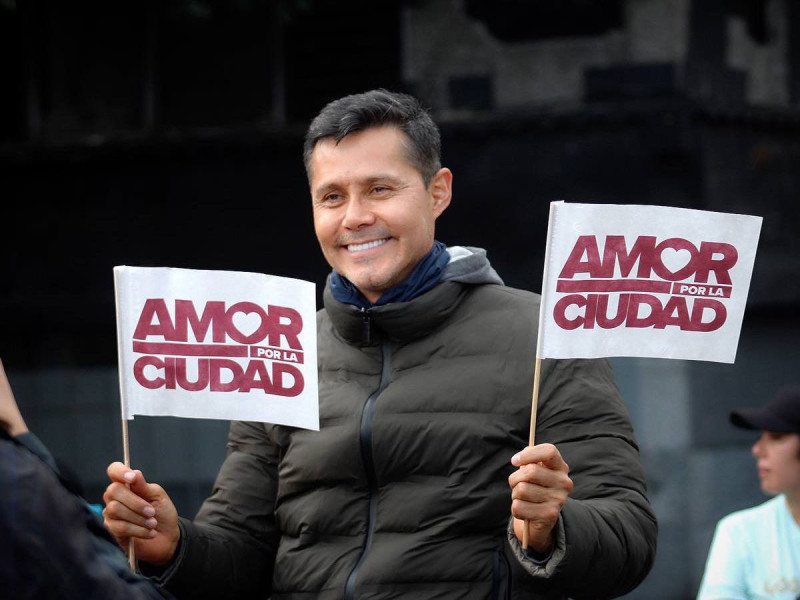 Certificado de uso de suelo avala legalidad de comercios en CDMX: Carlos Ulloa