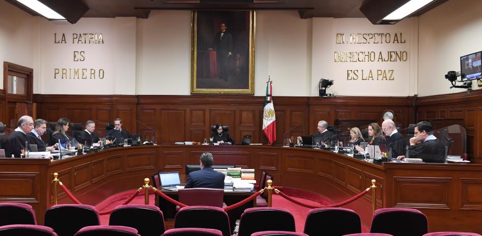 Corte advierte a Presidencia que no puede aplazar discusión de invalidez del plan B de la reforma electoral