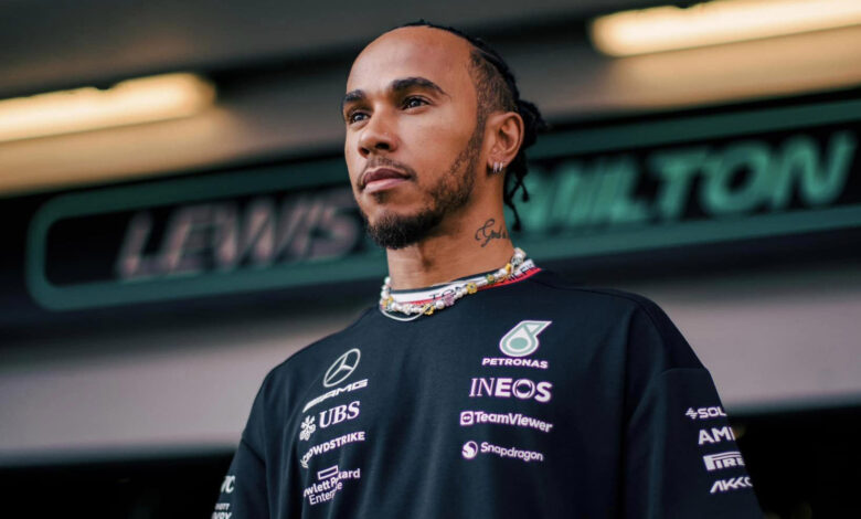 Lewis Hamilton tira indirecta a “Checo” Pérez