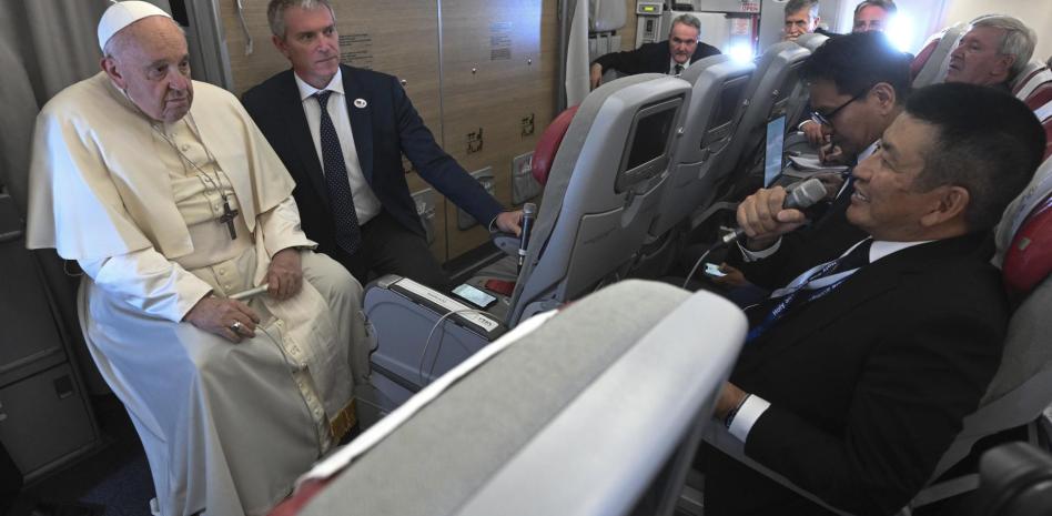 El papa admite que “no fue afortunado”su elogio a la Gran Rusia