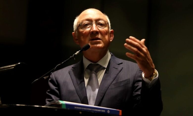 Ken Salazar: Se recobrará en México la categoría 1 en seguridad aérea
