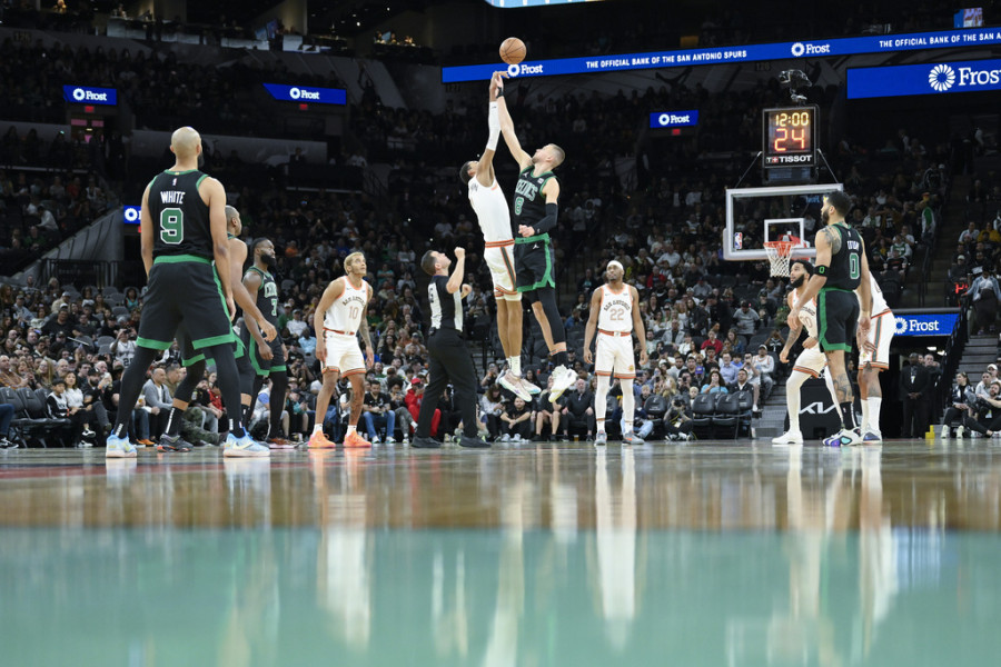 En una época en la que la ventaja de casa en mínima, Celtics tienen marca de 16-0 en el TD Garden