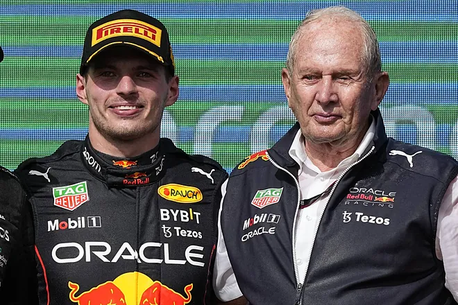 Helmut Marko no calla sobre ver a Verstappen en Mercedes: “Una variante interesante”