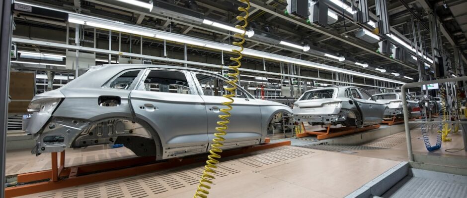 "La Economía en Retroceso: Certeza Jurídica se Convierte en el Factor Clave para el Estancamiento de la Inversión en el Segundo Trimestre del 2025"