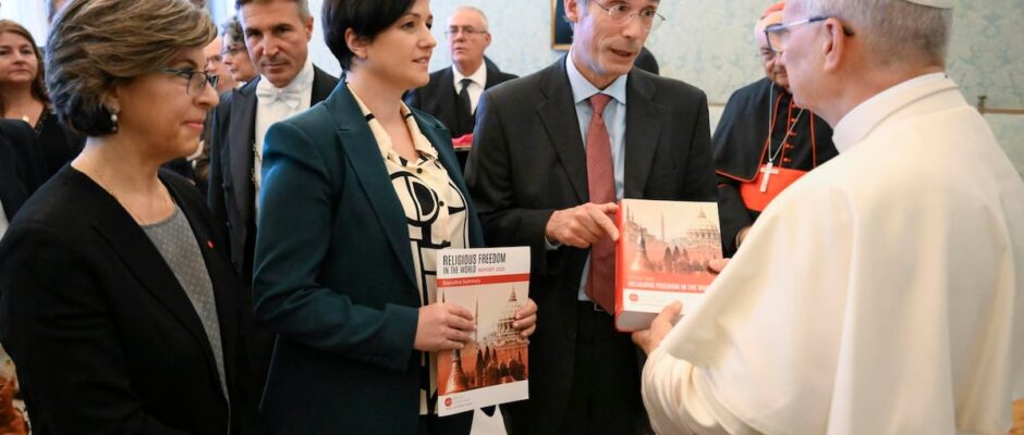 El papa invita a construir un mundo más justo: la libertad religiosa como fundamento de la convivencia pacífica y la armonía social.