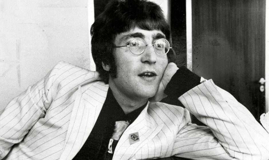 El secreto desvelado: el asesino de John Lennon expone por primera vez los motivos que lo impulsaron a cometer el crimen más icónico del siglo.