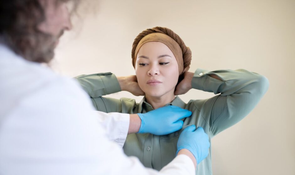 Senado Unido en Lucha Contra el Cáncer de Mama: Morena Recibe Pleno Apoyo para Programa Pionero de Atención Universal