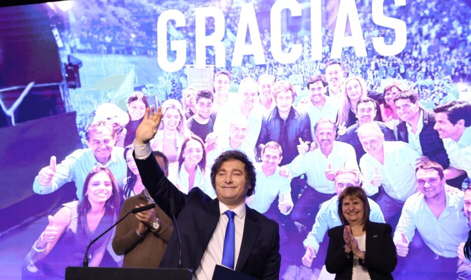 Desbordamiento electoral para Milei: La sorprendente victoria en las parlamentarias abre un nuevo panorama político en Argentina.