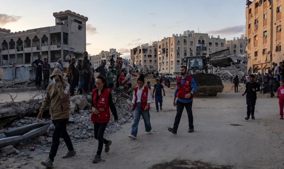 "La puerta de salida para Gaza se mantiene trabada mientras Israel exige la liberación de sus ciudadanos secuestrados"