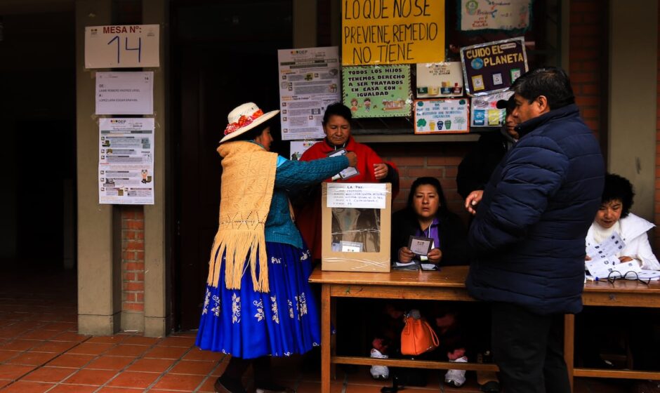 "Un Nuevo Capítulo para Bolivia: El Fin de la Era Morales y la Llamarada que Revoluciona el Futuro del País"
