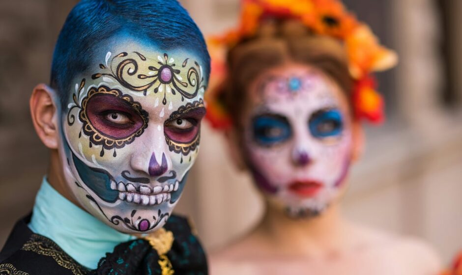 "La fiesta de la vida y la muerte: Sector comercial moviliza 49,500 millones de pesos al mes en vísperas del Día de Muertos"