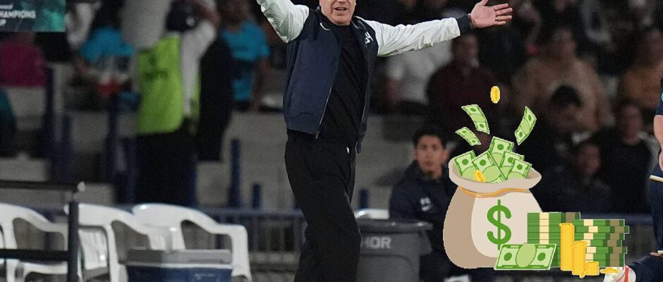 La caída del ídolo: El rendimiento decepcionante de Efraín Juárez en Pumas podría costarle el contrato más lucrativo de su carrera.