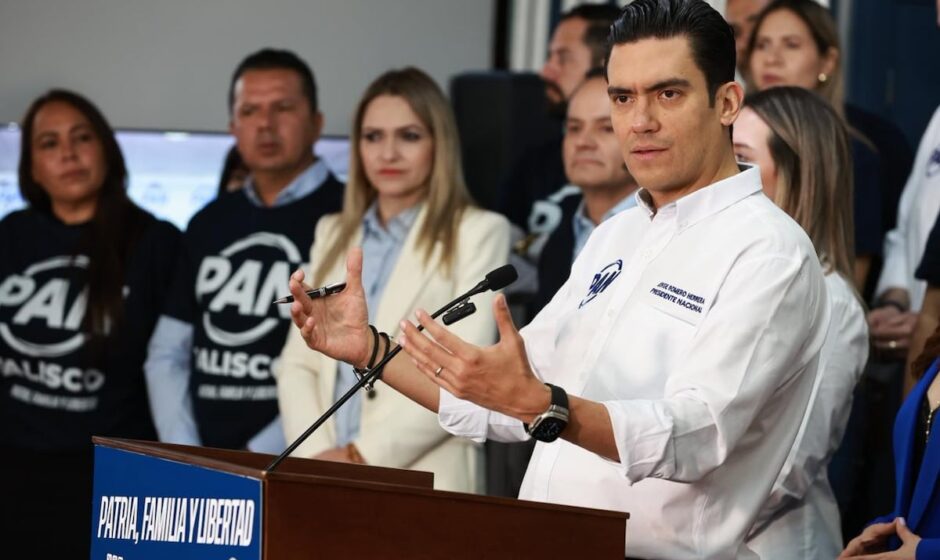 "El Pánico al Mando: PAN Descubre Un Intento de Represión Estatal en Marcha de Jóvenes"