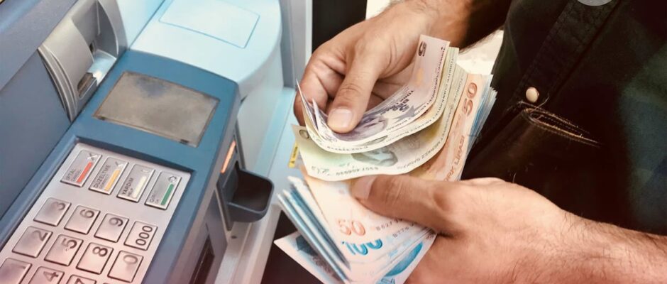 La verdad detrás de los depósitos en efectivo: SAT prepara sorpresa tributaria para ahorradores y empresas