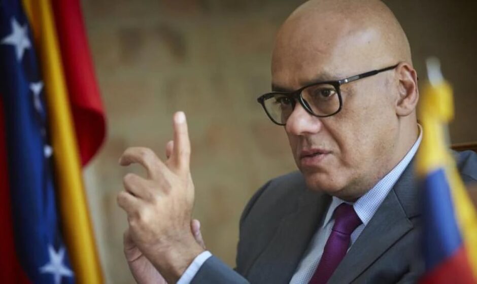 La Frontera del Peligro: Venezuela Alerta a "Consecuencias Catastróficas" de un Conflicto en el Caribe.