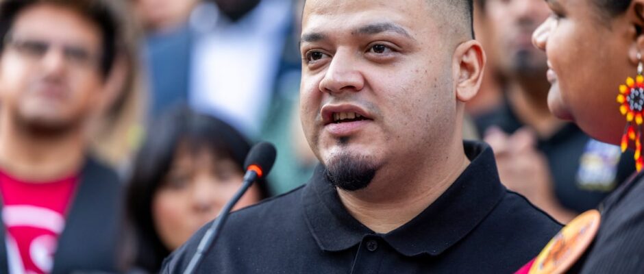 Después de años en un limbo judicial, Kilmar Ábrego regresa a su hogar luego de ser liberado del centro migratorio que lo tenía retenido sin cargo.