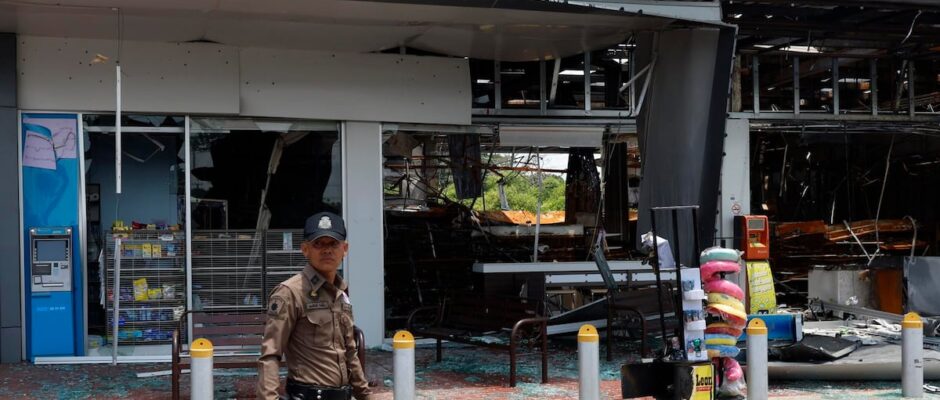 "Un paso hacia la estabilidad regional: El senador estadounidense Marco Rubio sostiene crucial conversación con el primer ministro de Camboya para promover una solución pacífica en el conflicto entre Camboya y Tailandia"