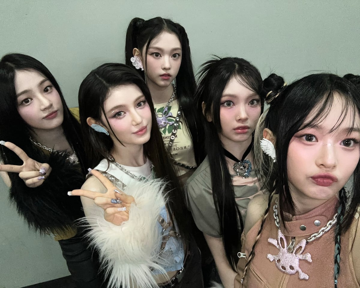 “La caída de un estrellato: explosiva salida de Danielle de NewJeans ante la tormenta judicial que azota al sello discográfico ADOR”