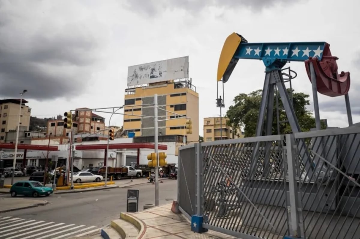 “La diplomacia energética como herramienta política: EE. UU. en el punto de mira de Cuba por su estrategia contra el gobierno venezolano”