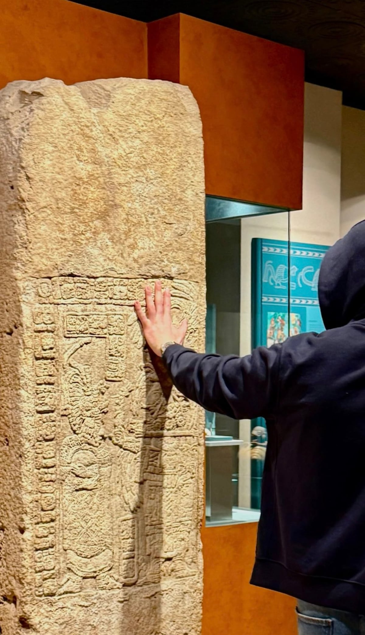 La respuesta de la INAH despeja el aire después del incidente con Bad Bunny en el Museo Nacional de Antropología