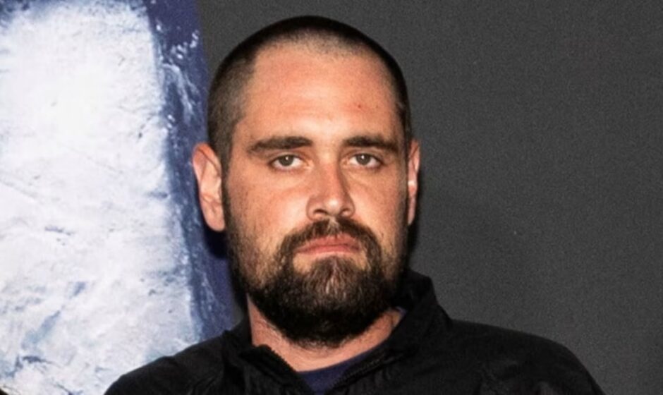 La incertidumbre jurídica que envuelve al hijo del expresidente: ¿Puede un miembro de la familia política asistir a una audiencia sin el visto bueno de los expertos?