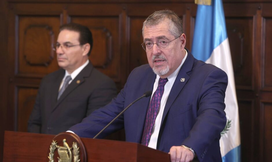 Guatemala detiene a 26 personas por asesinato de 10 policías en ataque pandillero