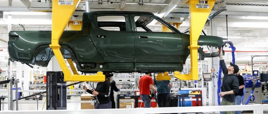 "Canada da un giro a la competencia automovilística: China se abre camino en el mercado canadiense con vehículos eléctricos a precios atractivos, desafiando las políticas proteccionistas de Estados Unidos"