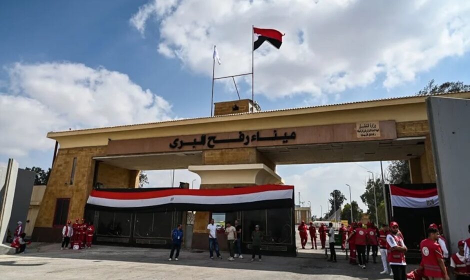 Gaza pide la reapertura del paso de Rafah tras identificación del último rehén israelí