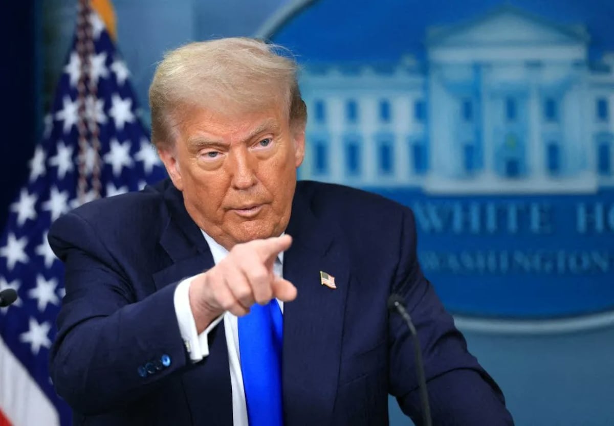 Trump desata una tormenta en Europa: impone aranceles a varios países por disputas sobre Groenlandia y plantea un escenario de crispación internacional.