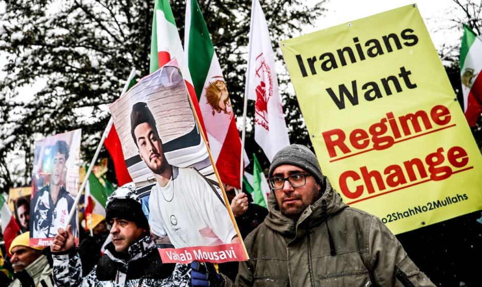 El presidente iraní hace un llamado contundente a Trump para enfocar su política exterior en la estabilidad global y no seguir perpetuando el ciclo de violencia internacional.