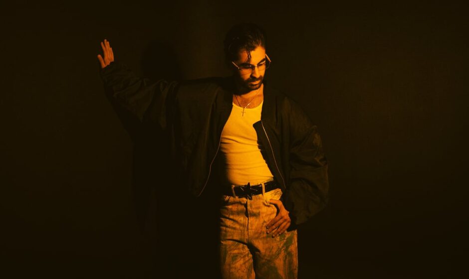 Diego Mena y Rompiendo Fronteras: un álbum debut que convierte la migración en identidad sonora