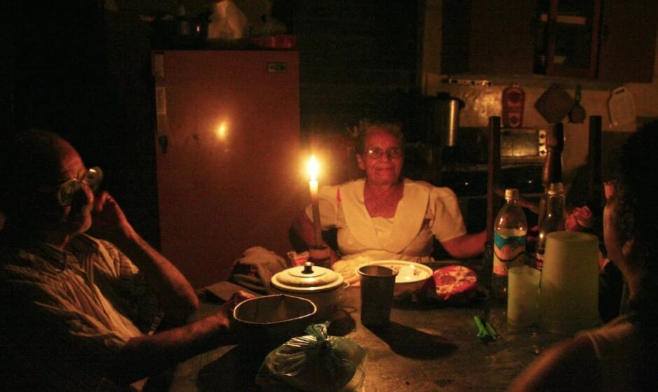 Sin petróleo de Venezuela ni de México, en 20 días Cuba se quedaría en penumbras
