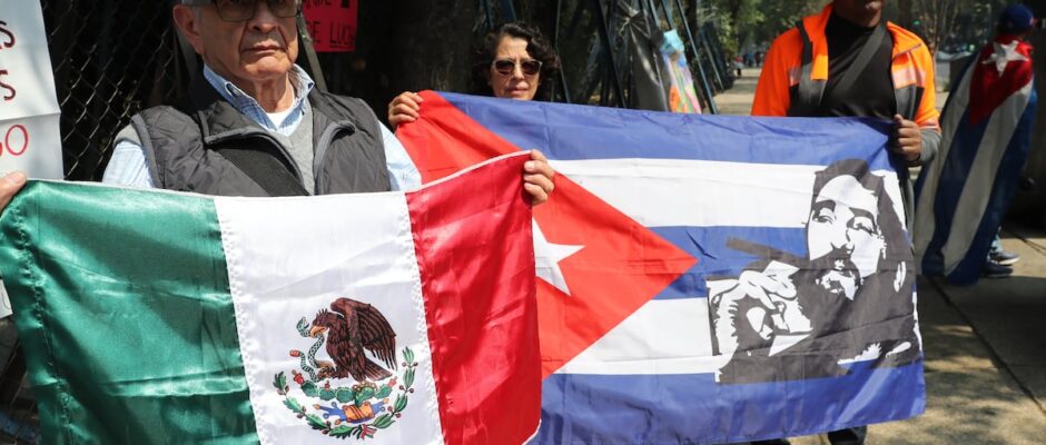 Trump insiste: “México dejará de enviar petróleo a Cuba”