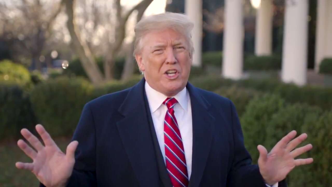 Pocos estadounidenses ven a la administración Trump impartiendo justicia en caso Epstein
