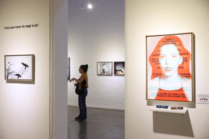Españolas exponen en Paraguay obras que exploran legado de las mujeres de la Edad de Plata