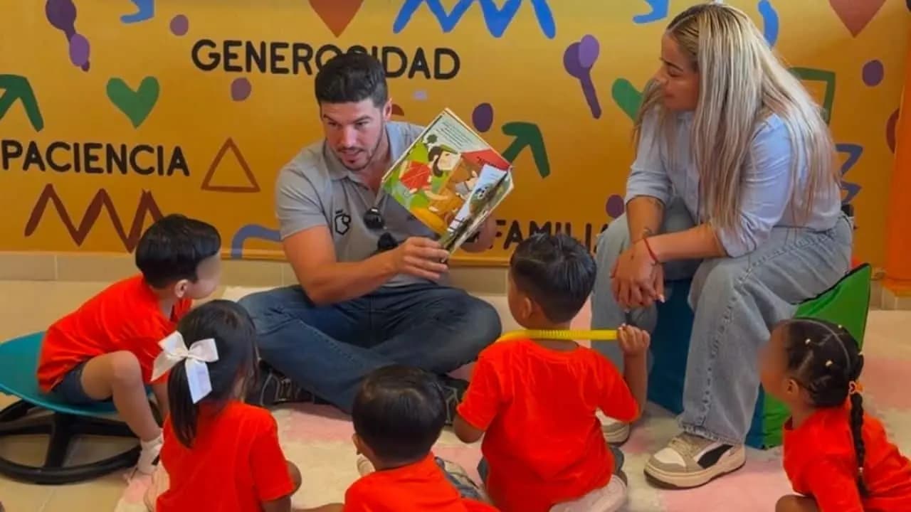 Samuel García inaugura jardín de niños en Ciénega de Flores y entrega kits escolares a más de mil alumnos